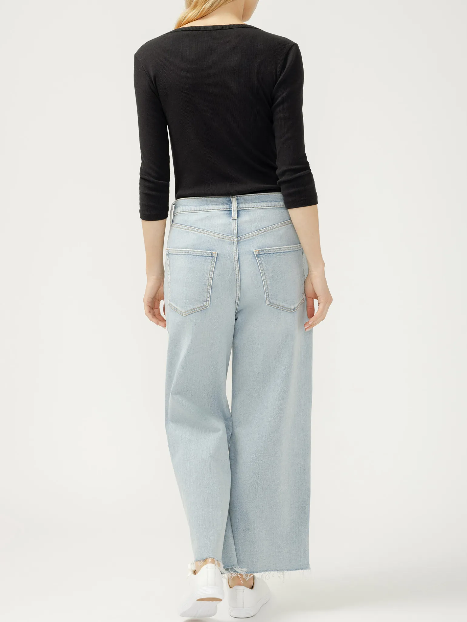 Be Easy High Rise Wide Leg Cropped Jeans