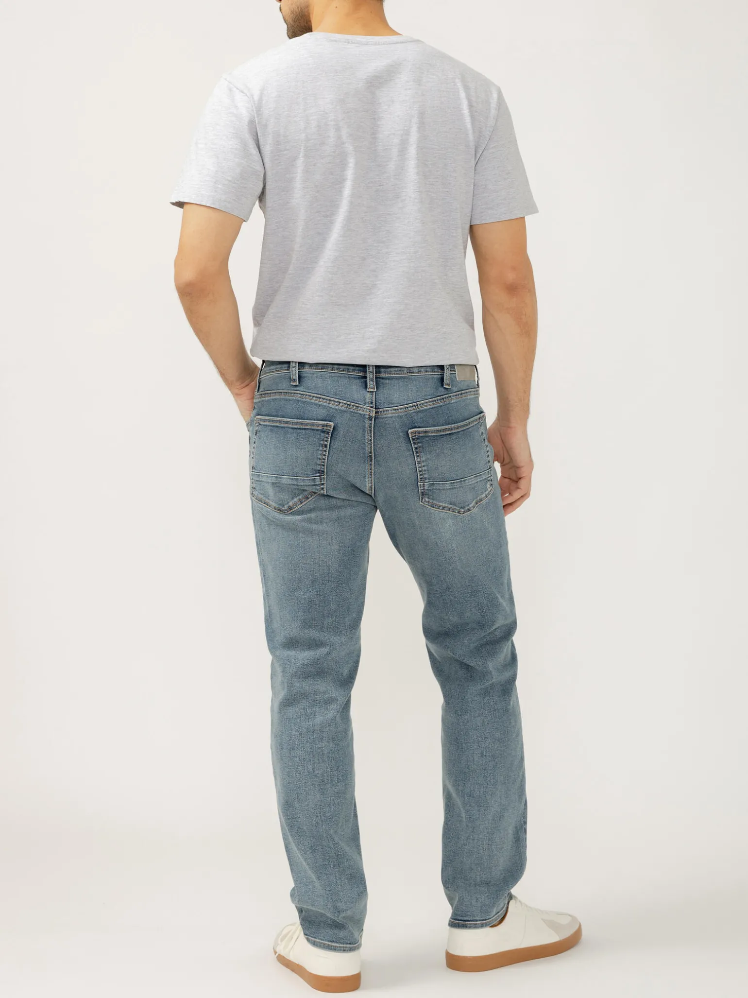 Eddie Relaxed Fit Slim Straight Leg Jeans
