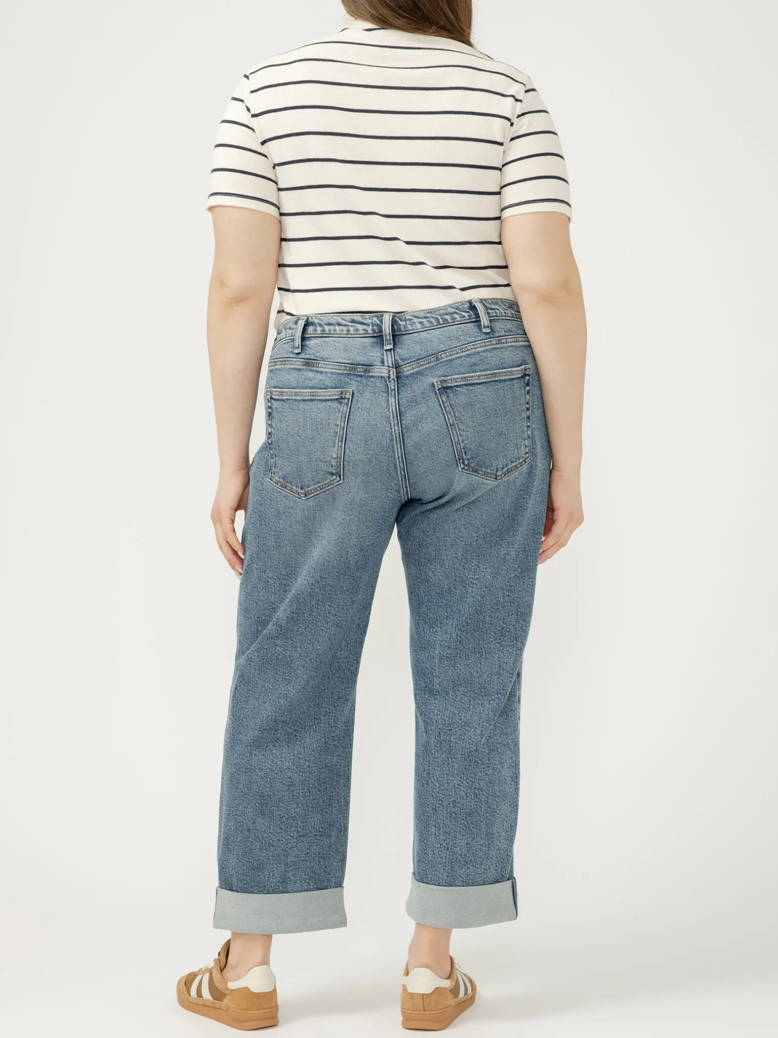 Relaxed Mid Rise Straight Leg Ankle Jeans Plus Size