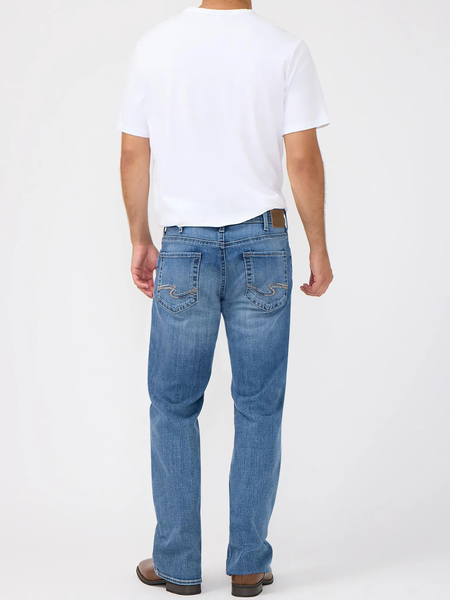Zac Relaxed Fit Straight Leg Frontier Strong Jeans