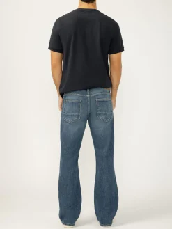 Zac Relaxed Fit Straight Leg Knit Flex Jeans
